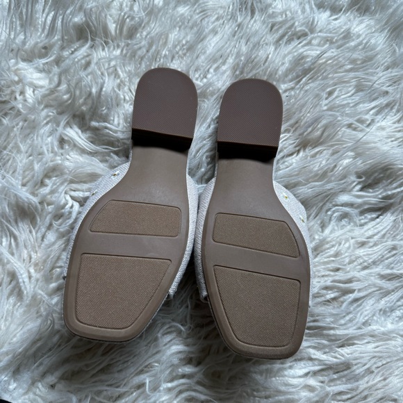 Lauren Conrad Daisy Slide Sandals - Picture 5 of 6